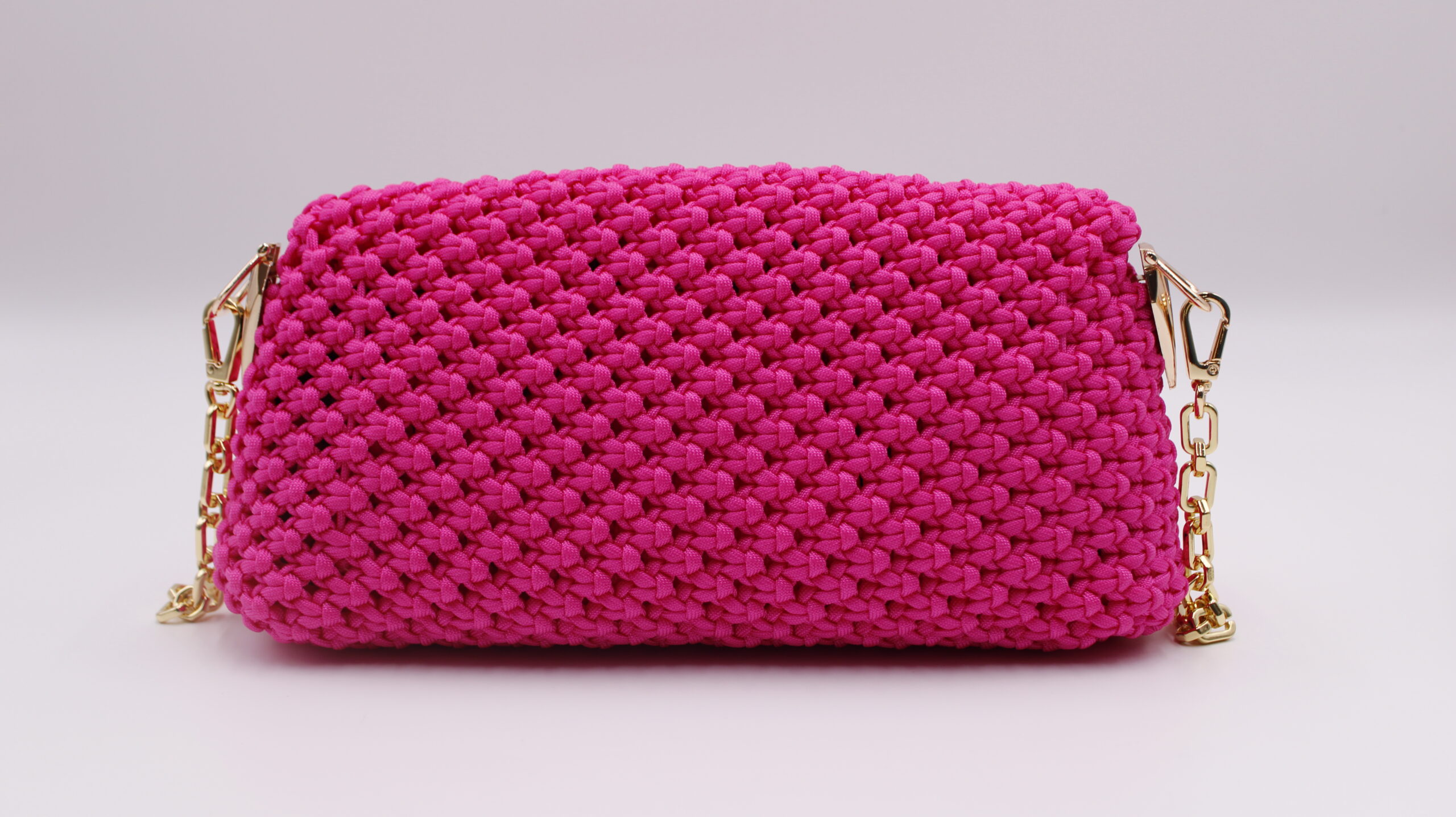 FUSHIA PURSE 100% HAN-WOVEN