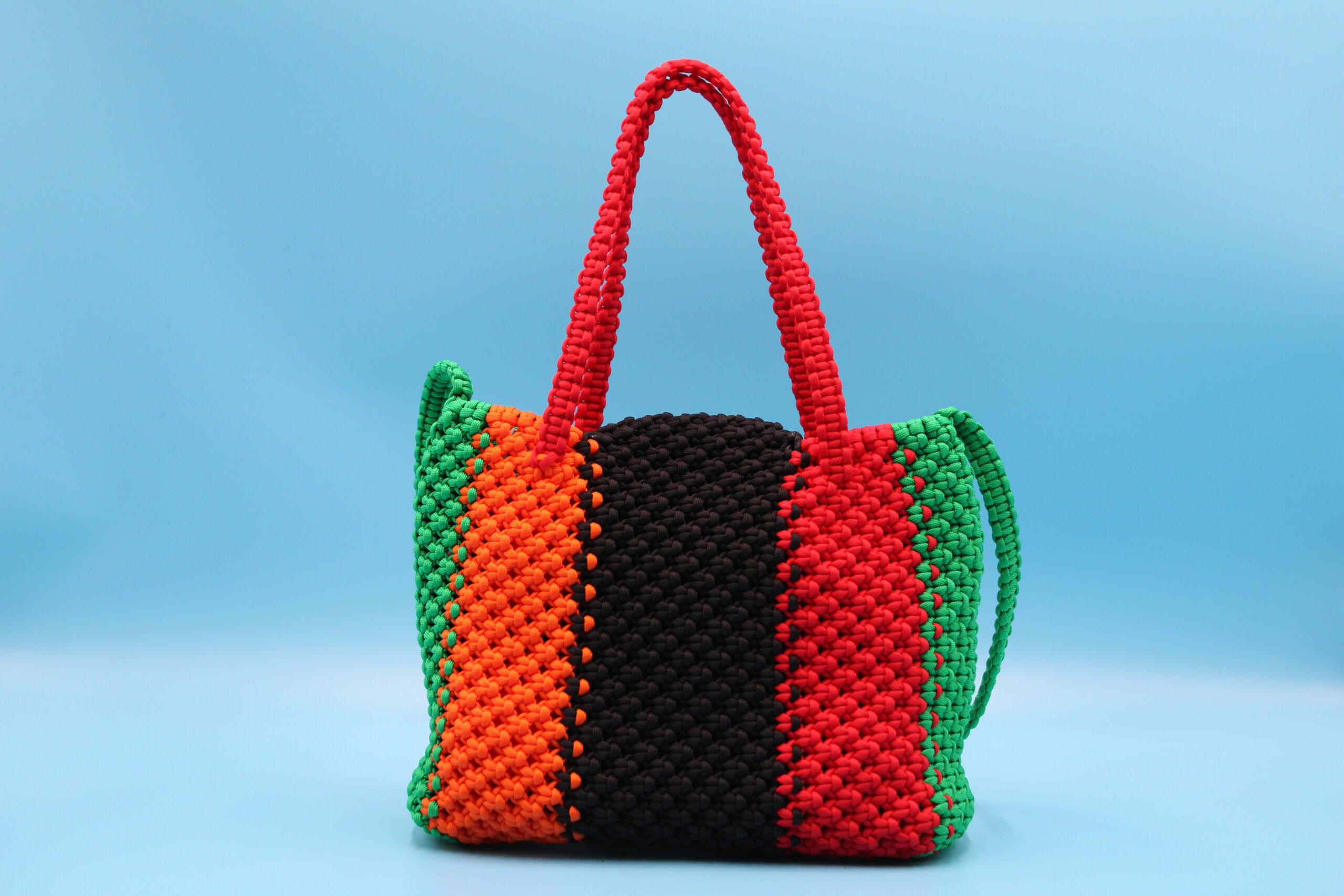 TOTE BAG MULTICOLOR WITH HALF CLOSED TOP 100% HAND-WOVEN WITH THE SMALL INTERNAL BAG