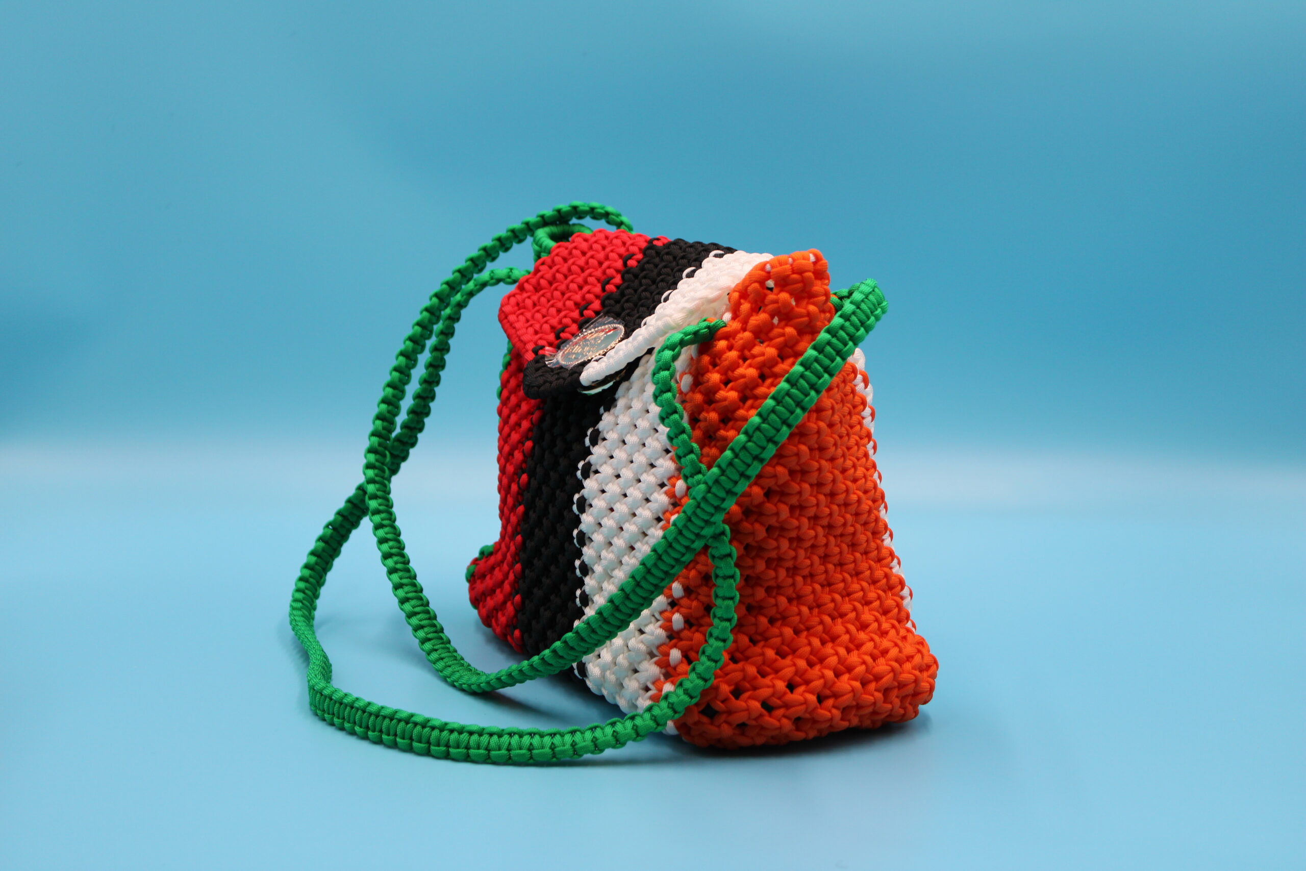 TOTE BAG MULTICOLOR WITH CLOSED TOP 100% HAND-WOVEN WITH THE SMALL INTERNAL BAG