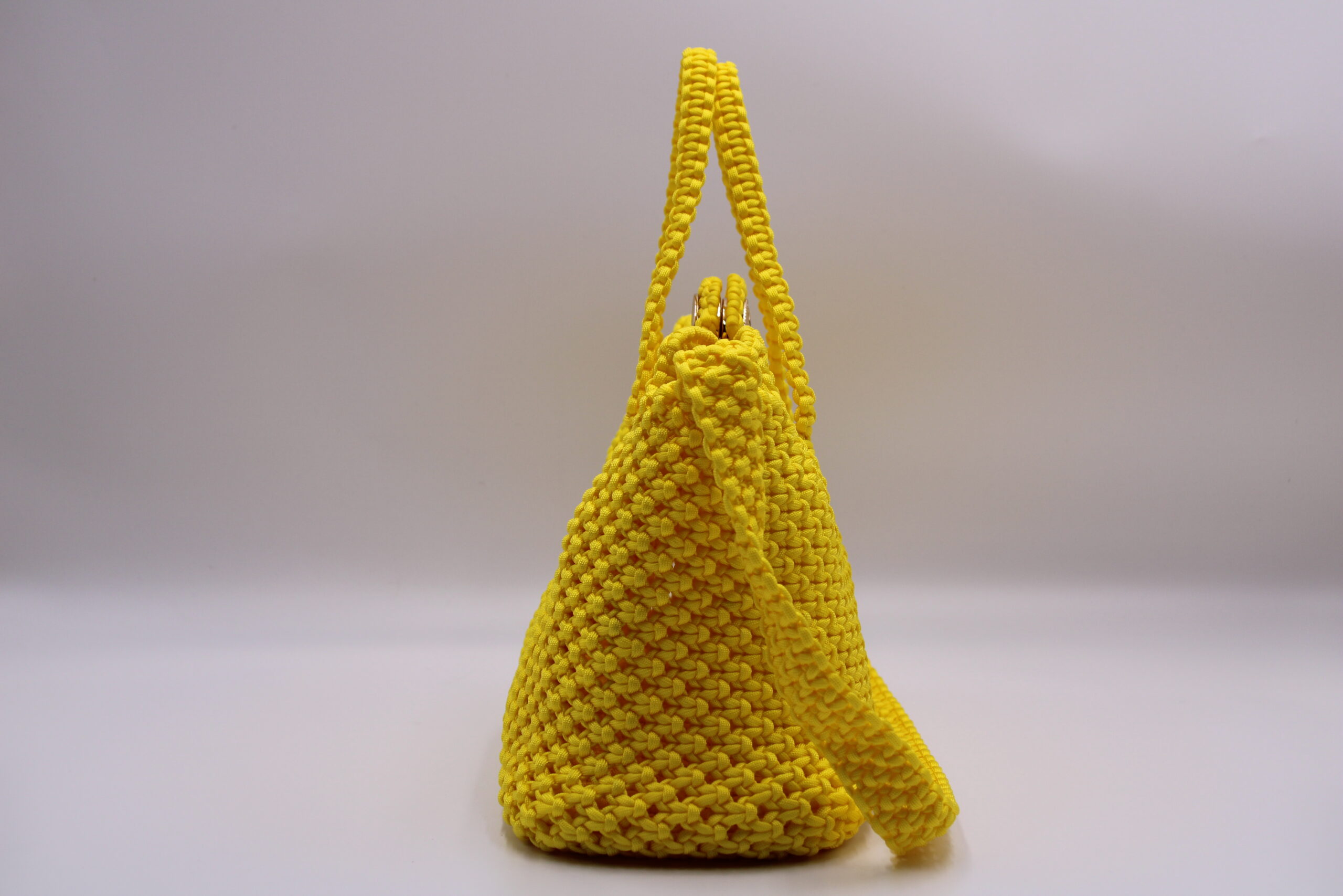 Yellow tote bag 100% hand-woven