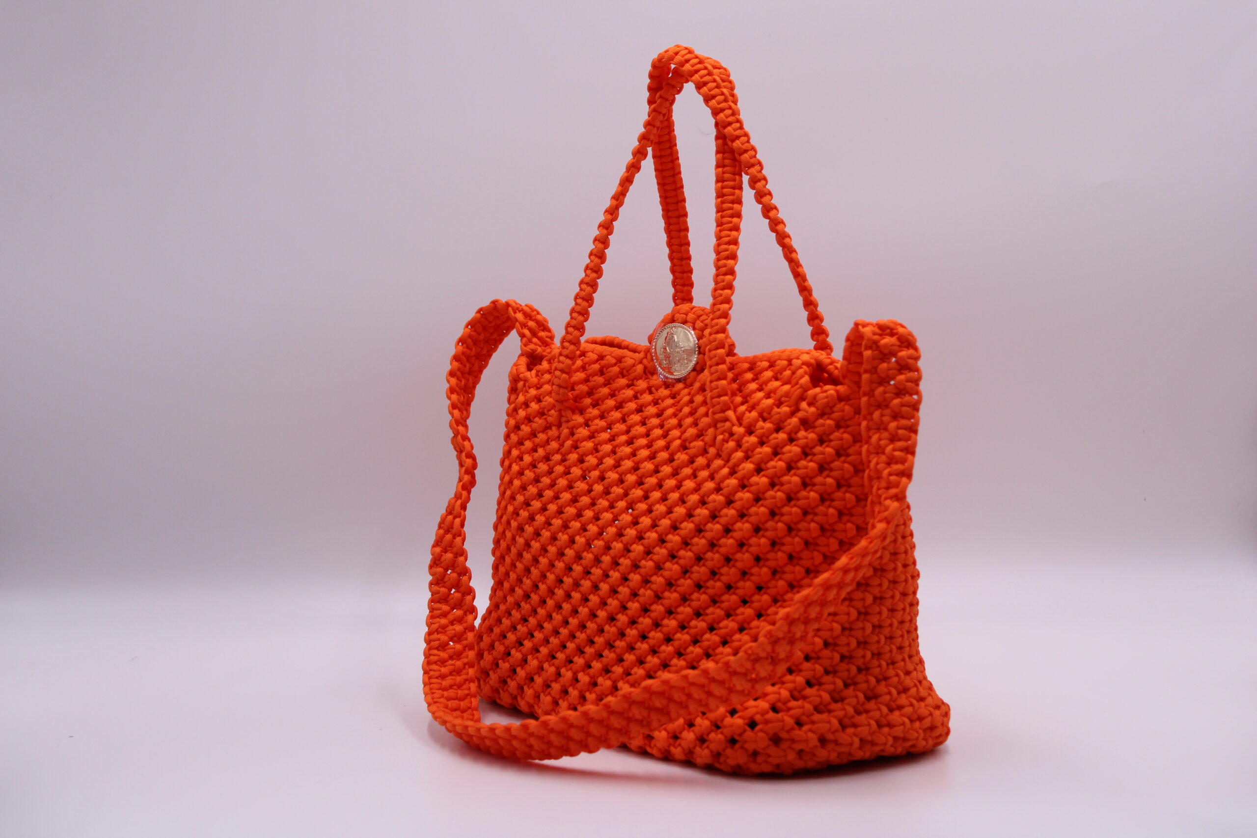 TAMTAM WEEKEND Elegant midsized tote bag 100% hand-woven