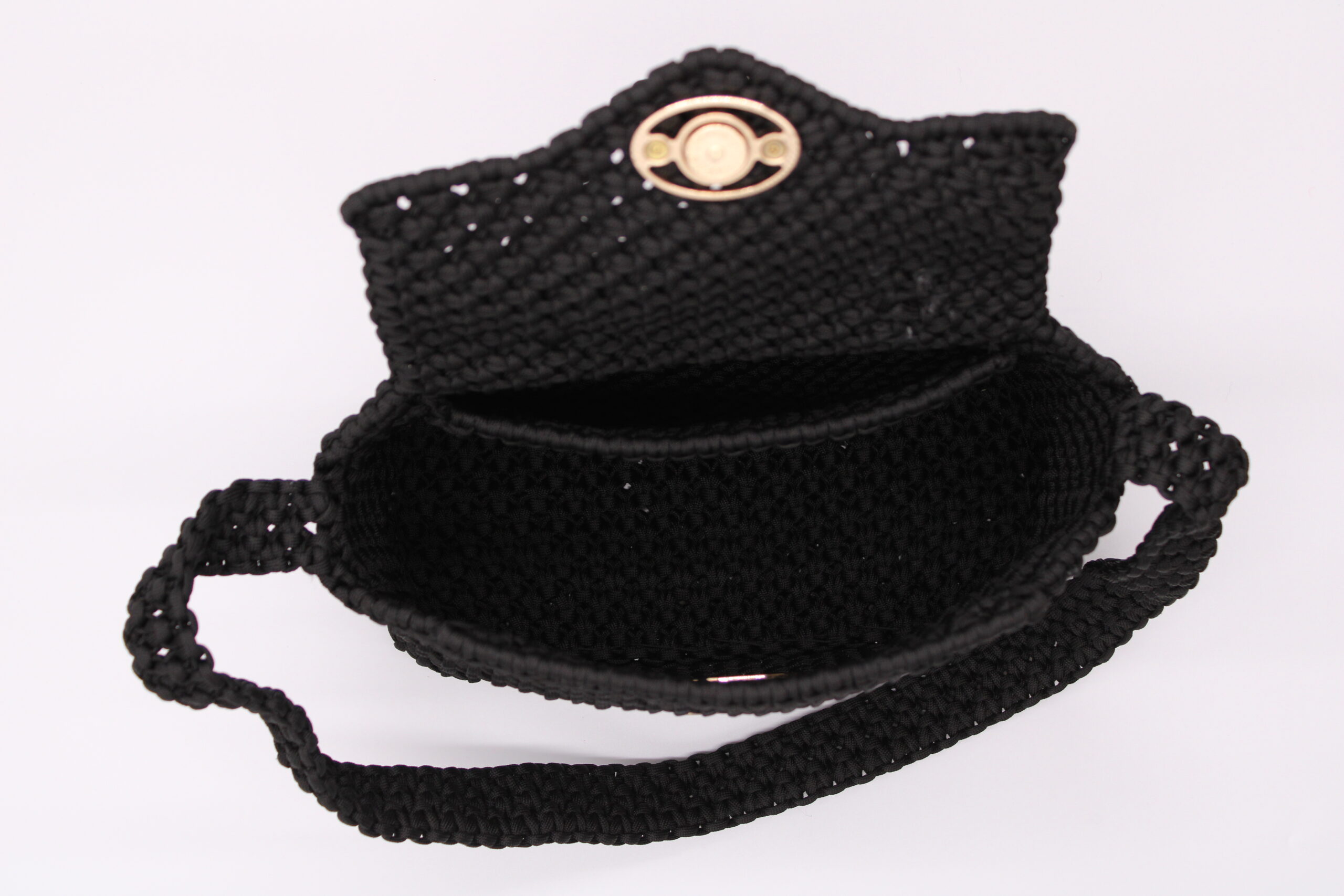 BIBOLOO BLACK  100% HAND-WOVEN WITH THE SMALL INTERNAL POCKET