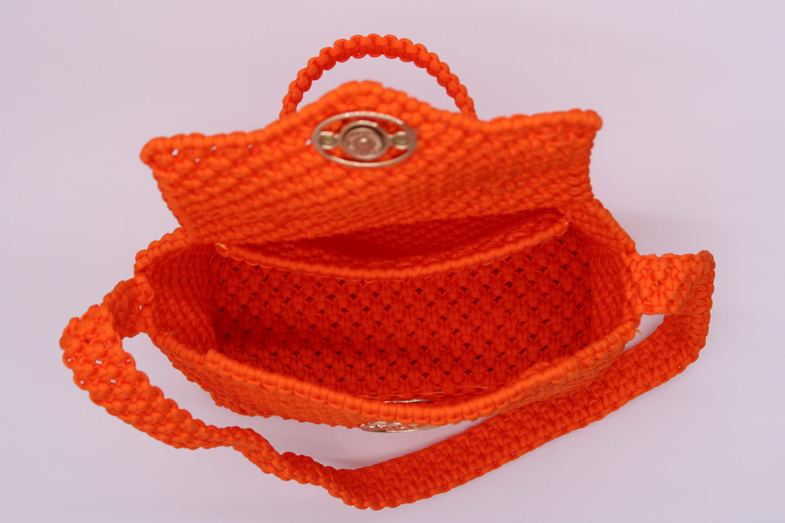 MANDARINE ORANGE COLOR 100% HAND-WOVEN WITH THE SMALL INTERNAL POCKET